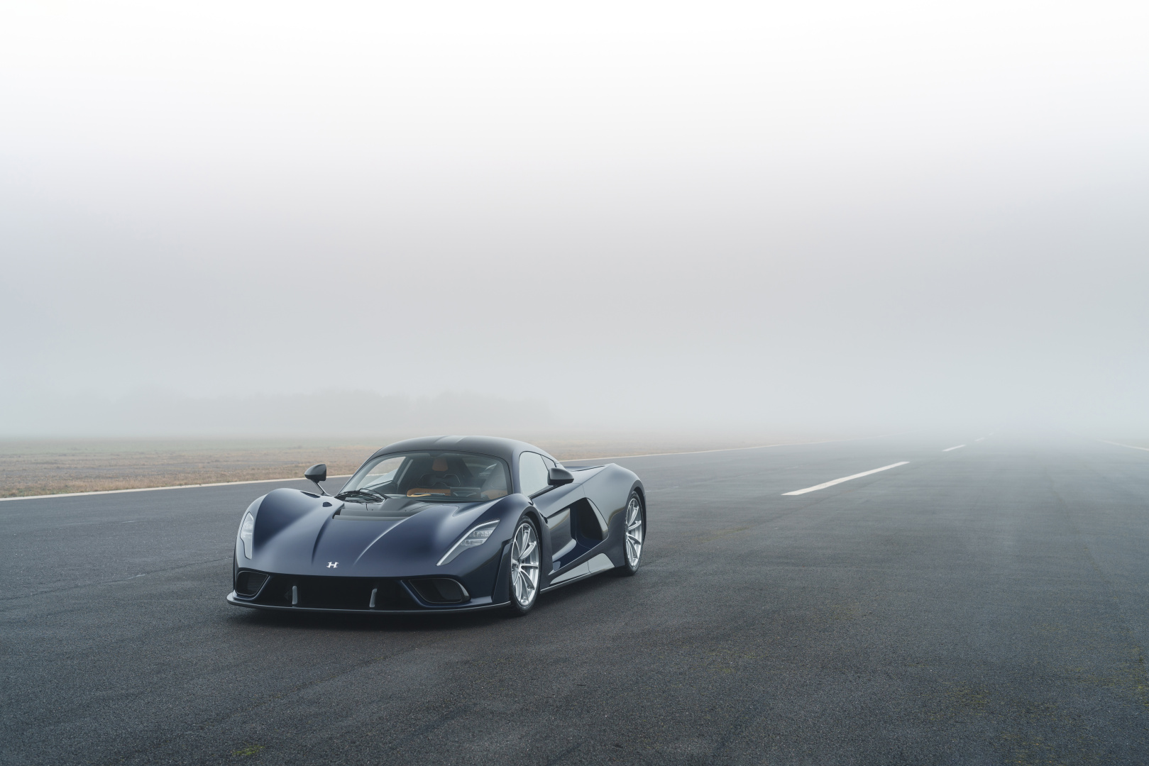 SMALL_hennessey-venom-f5-18